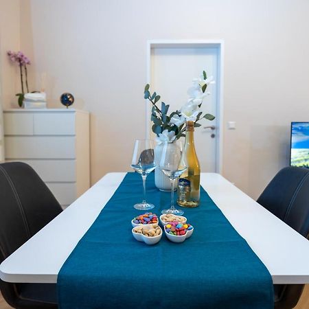 Charming Apartment Near Prater Вена Экстерьер фото
